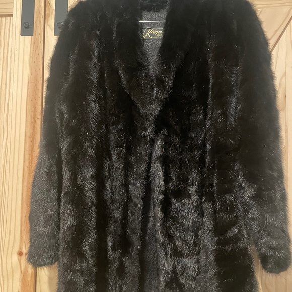 Fur Coat - Picture 1 of 5
